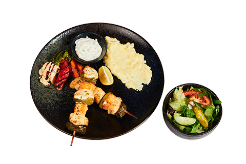 108. Vis spiesen van de grill met pangasius en zalm